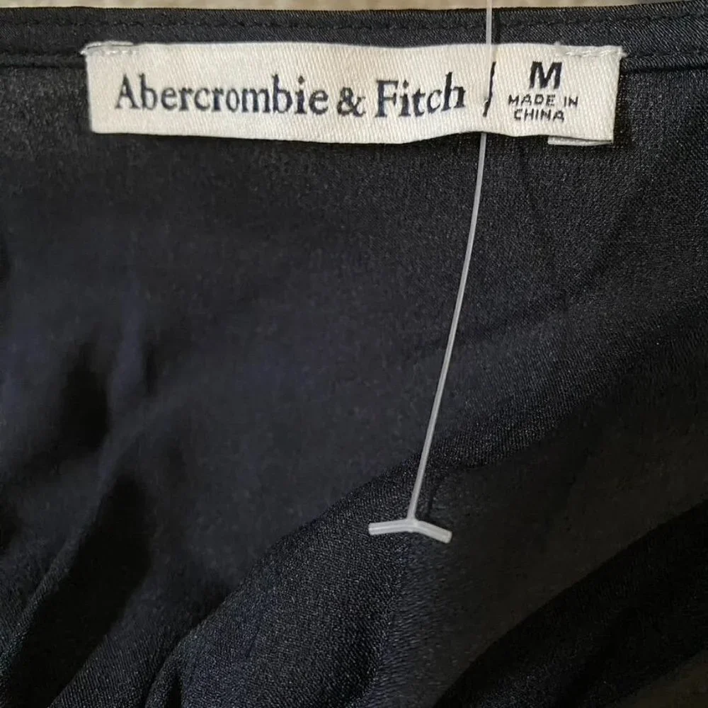 Abercrombie & Fitch Satin Tie Front Cami Black Sz Med - Picture 5 of 6